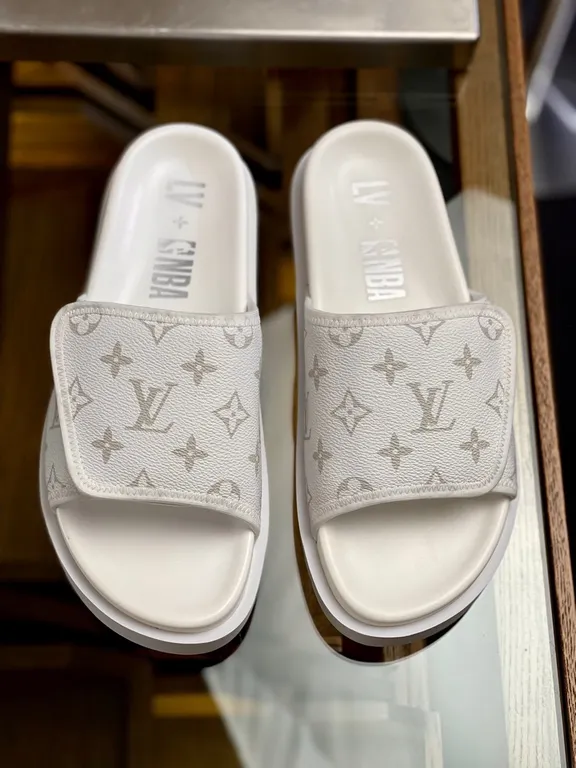 Louis Vuitton Shoe 